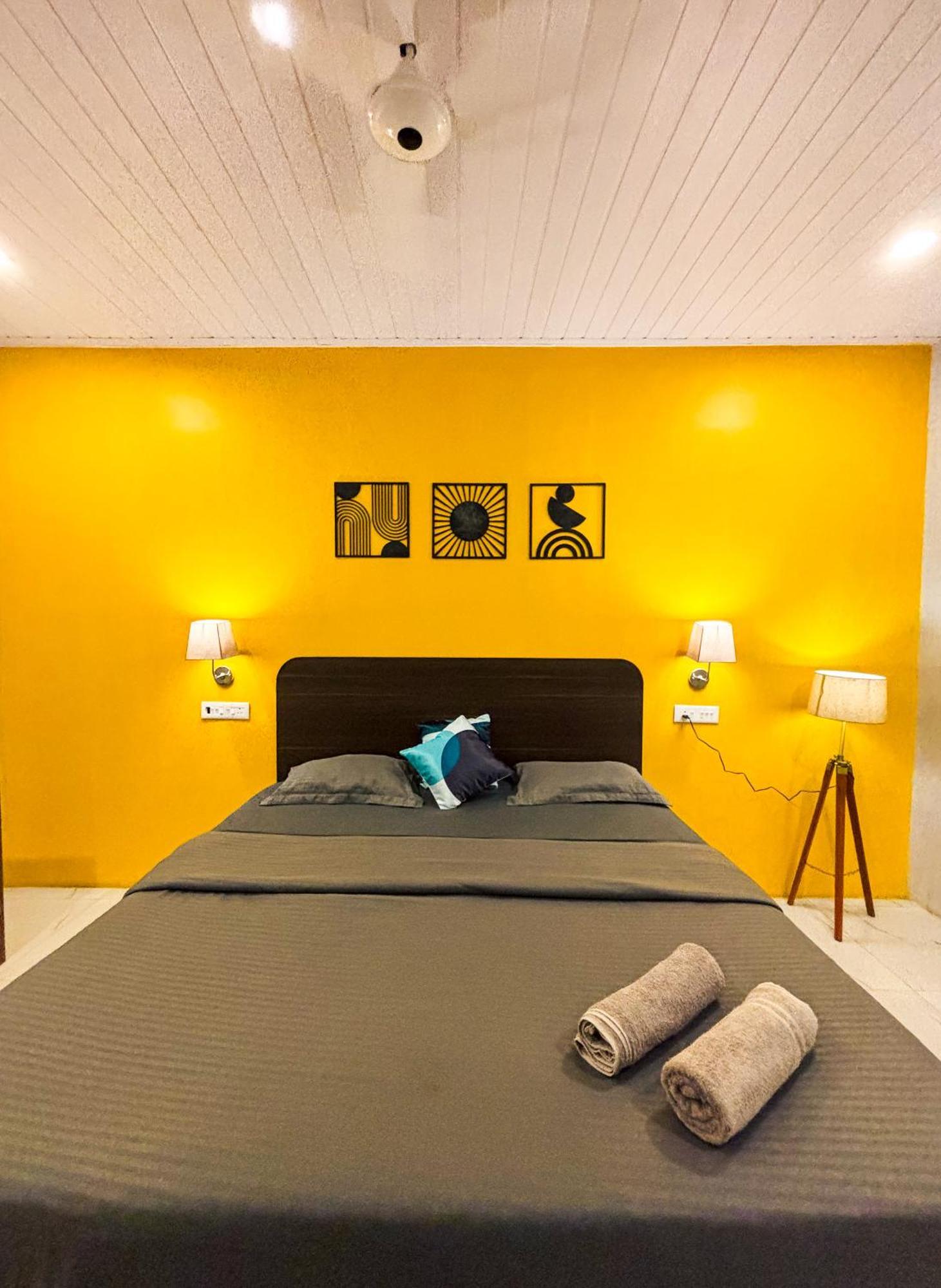 Traverse Luxe Hostel Palolem Bagian luar foto