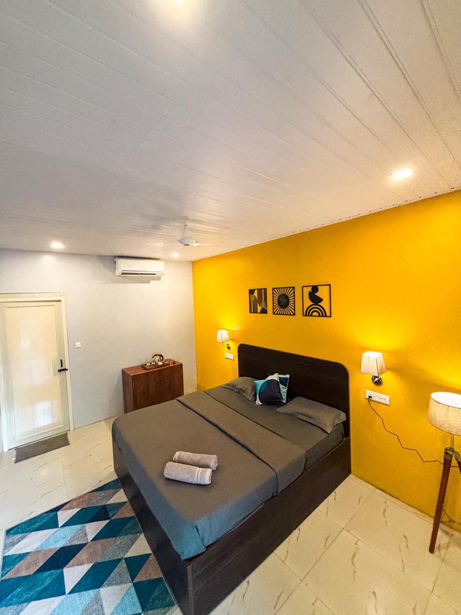 Traverse Luxe Hostel Palolem Bagian luar foto